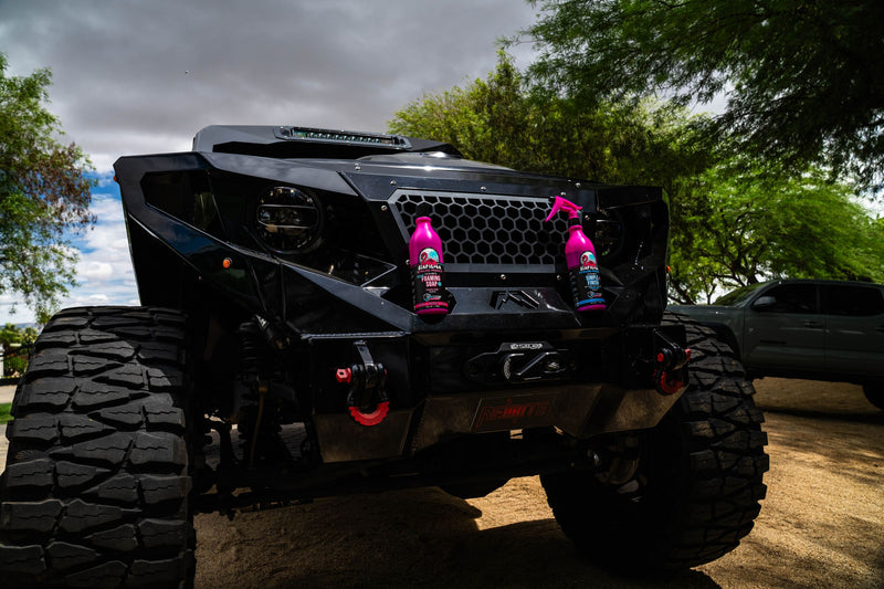 How to Remove Mud from a UTV Without Scratching Plastic Body Panels