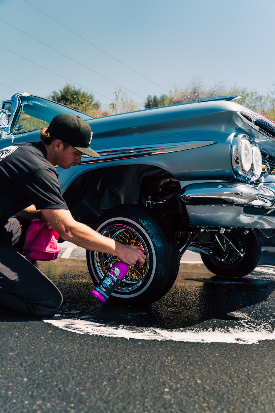 Bahama Simple Finish on a lowrider wire wheel